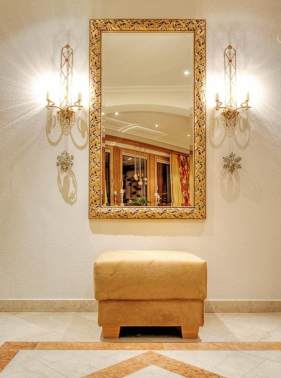 Hotell Palin 4*